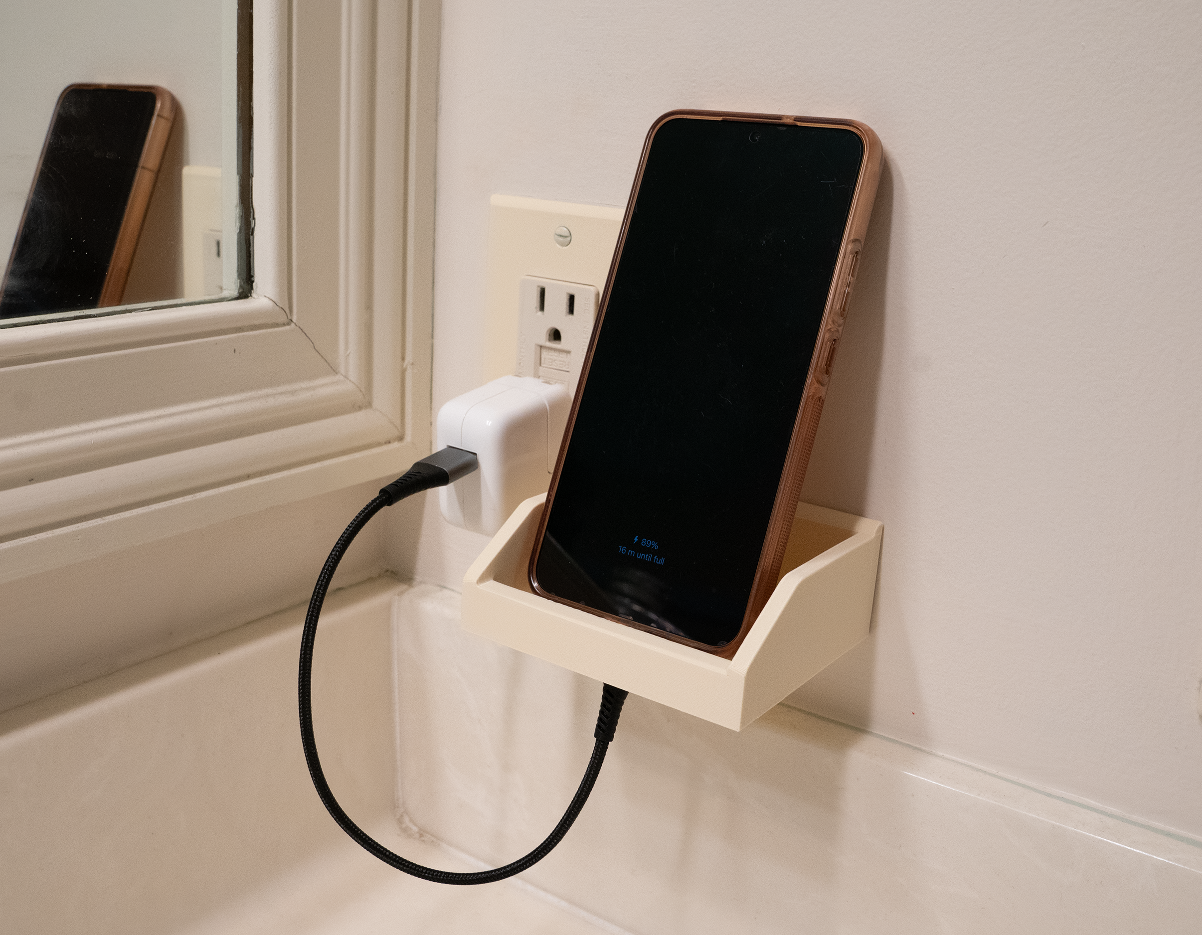 Tecton Nook™ – Solo Charge (Decora)
