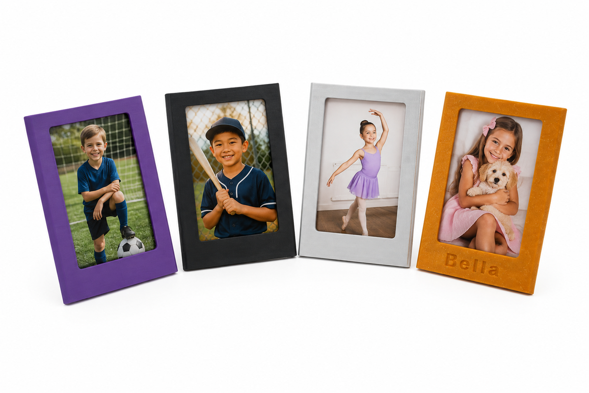 Tecton Gallery™ – Standing Wallet Photo Frames (4-Pack)